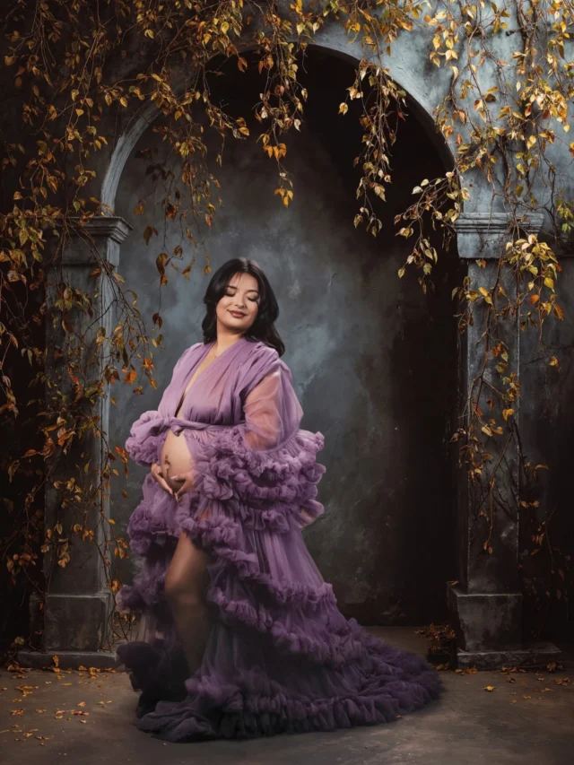Maternity portrait in a lavender gown